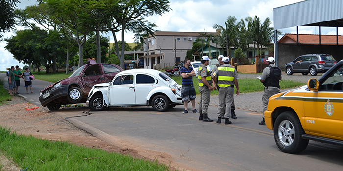 Acidente entre dois veículos deixa uma vítima fatal em Restinga Sêca
