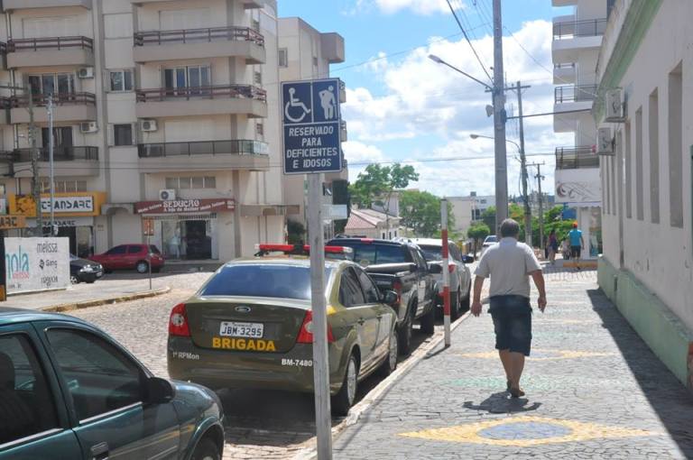 10834013_751769431545100_2064048898_n