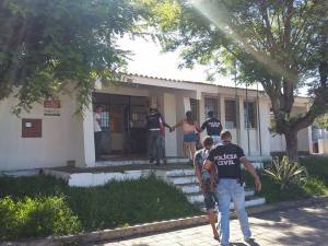 10893639_765353373559028_527871960_n