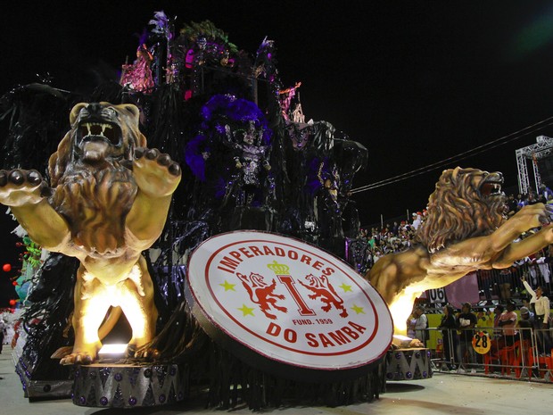 Imperadores do Samba conquista o título no Carnaval de Porto Alegre