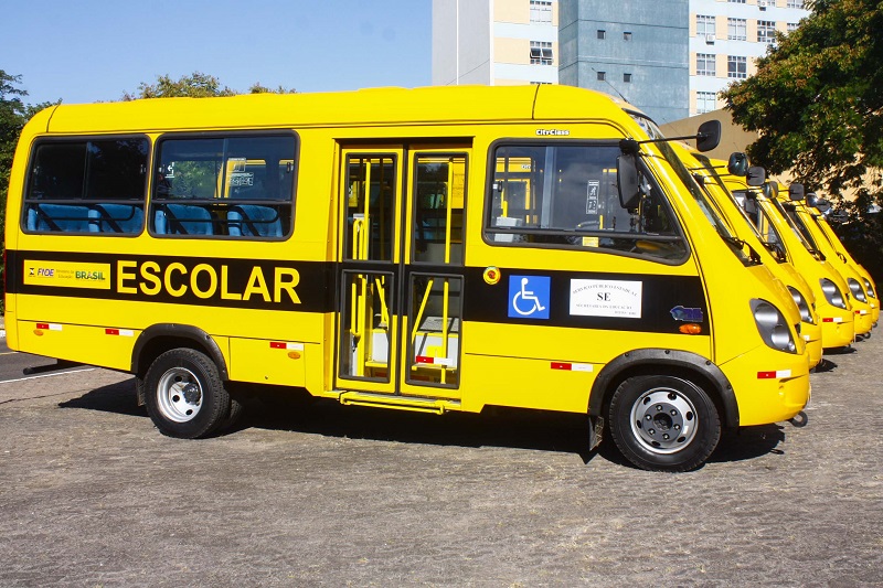 Vila Nova do Sul recebe veículo para o transporte escolar