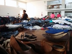 feira de roupas acao social (1)