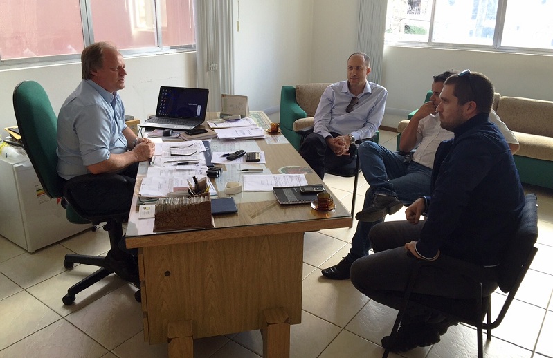 creche bairro londero