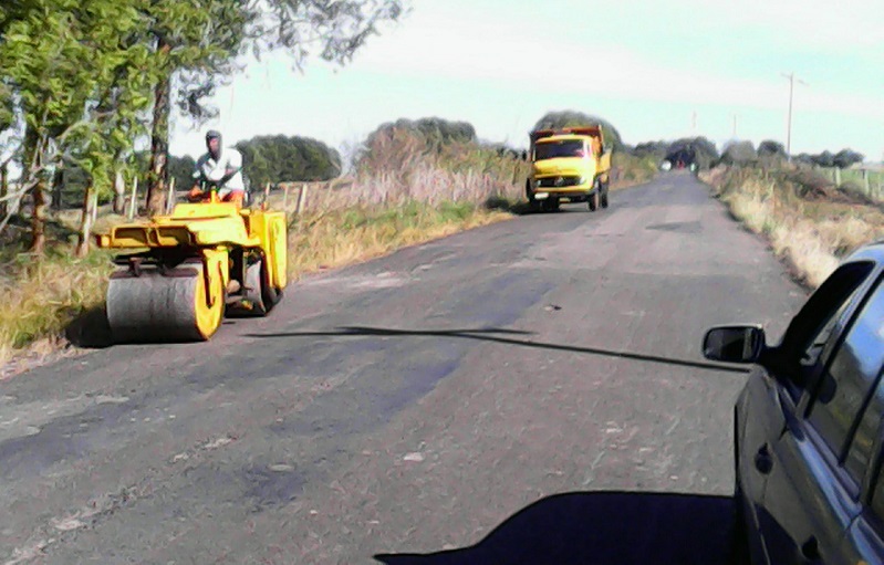 Estrada entre Vila Block e Formigueiro é recuperada pelo DAER