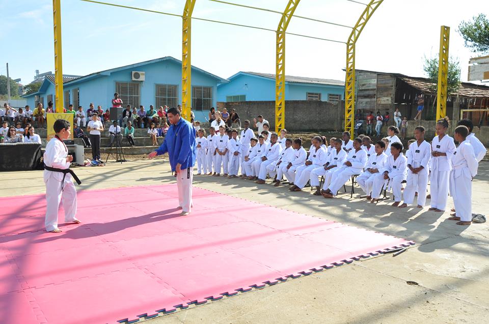 11272188_941059699247412_873514800_n