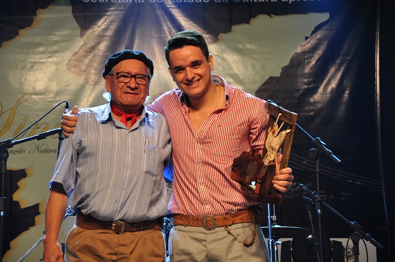 melhor interprete - LEONARDO PAIM