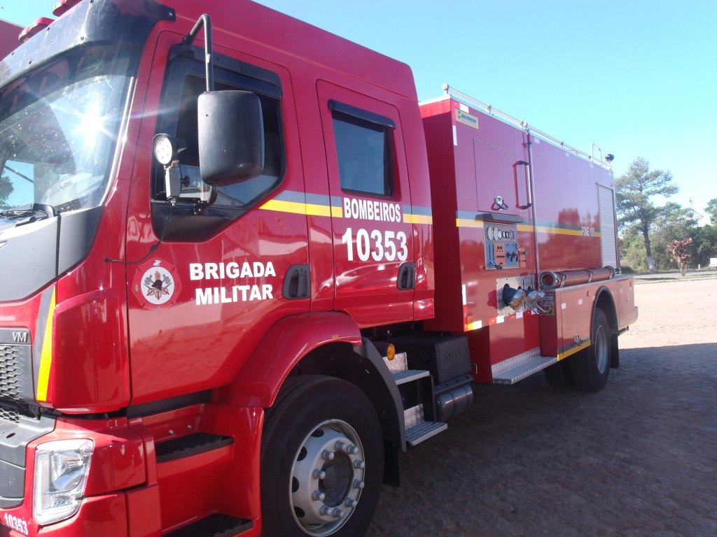 GEDSC DIGITAL CAMERA