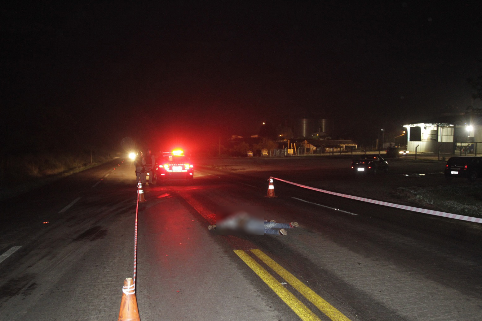 Vítima fatal: motorista foge após atropelar homem na BR 392