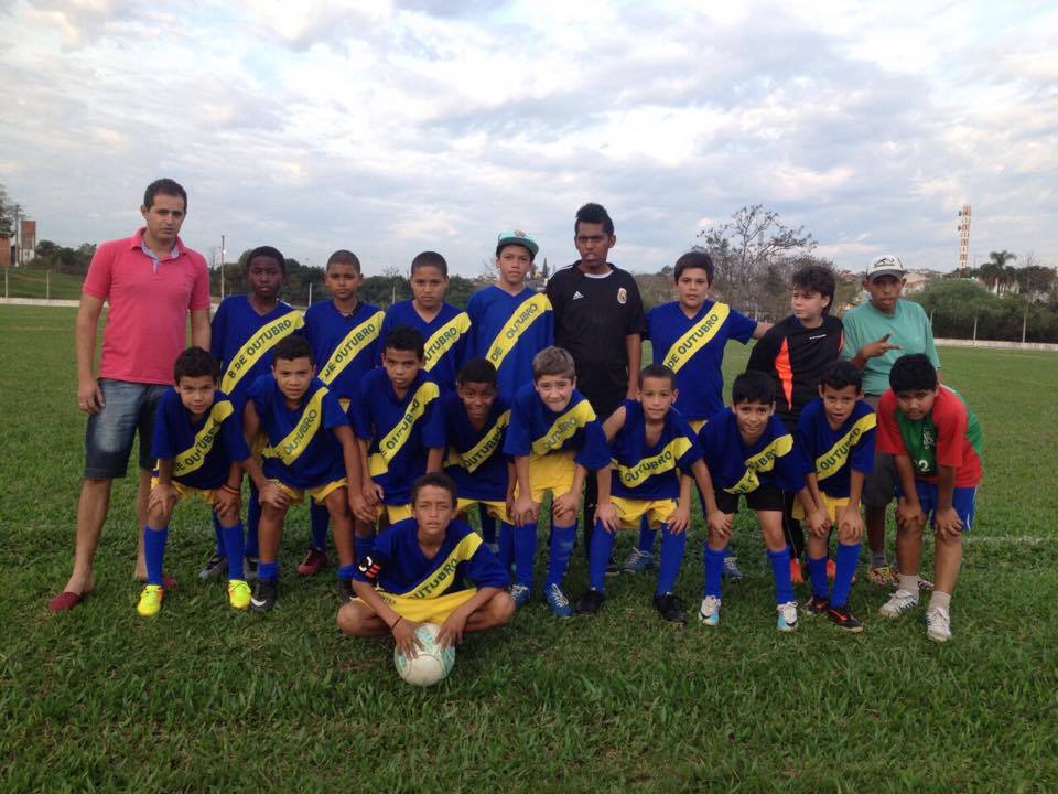 Equipe 8 de Outubro estreia com duas vitórias na Copa Fighera, em São Sepé