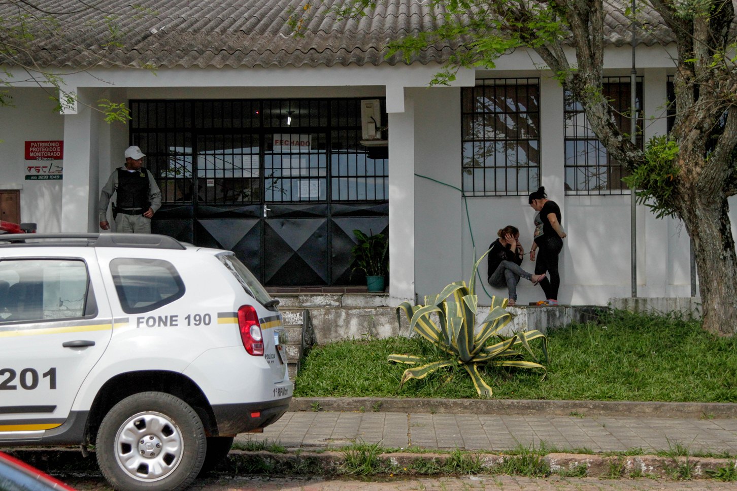 Mulheres são detidas com drogas próximo ao Presídio Estadual de São Sepé