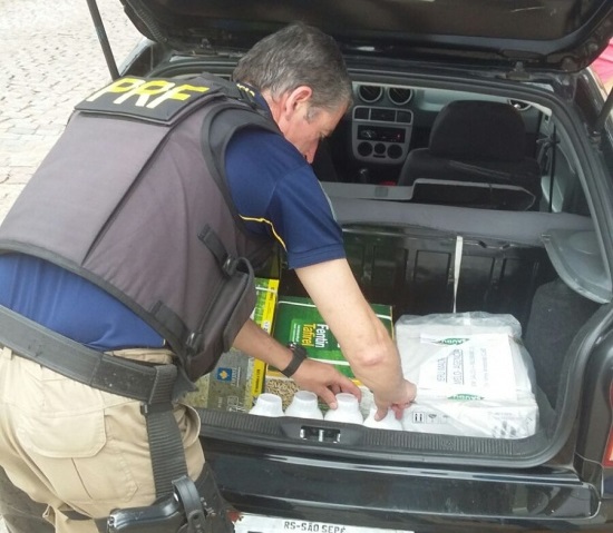Homem em carro com placas de São Sepé é preso por contrabando de agrotóxicos