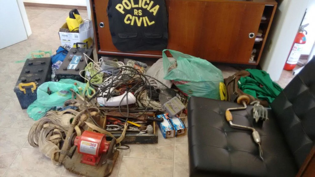 b398b054-aa7a-4eb0-888a-d42092c300a7