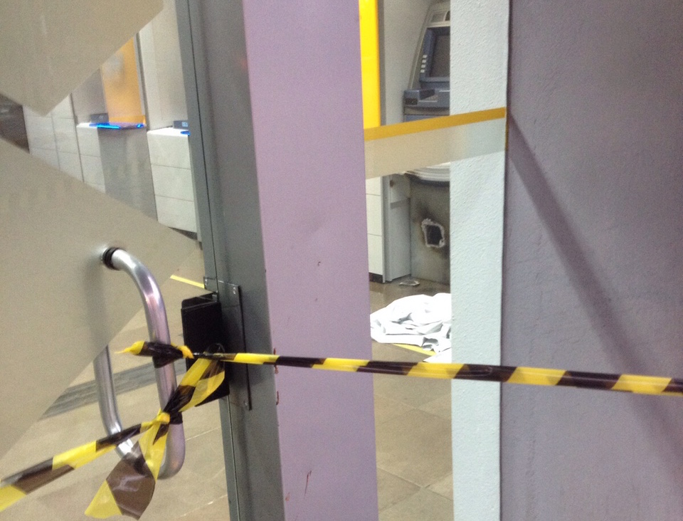 Ladrões usam maçarico para furtar dinheiro de agência do Banco do Brasil em São Sepé