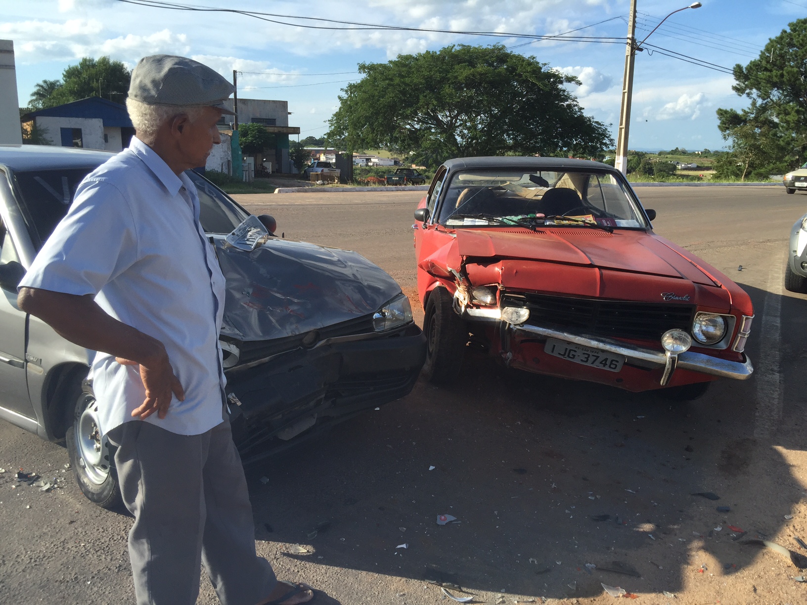 Veículos colidem em via de acesso à São Sepé
