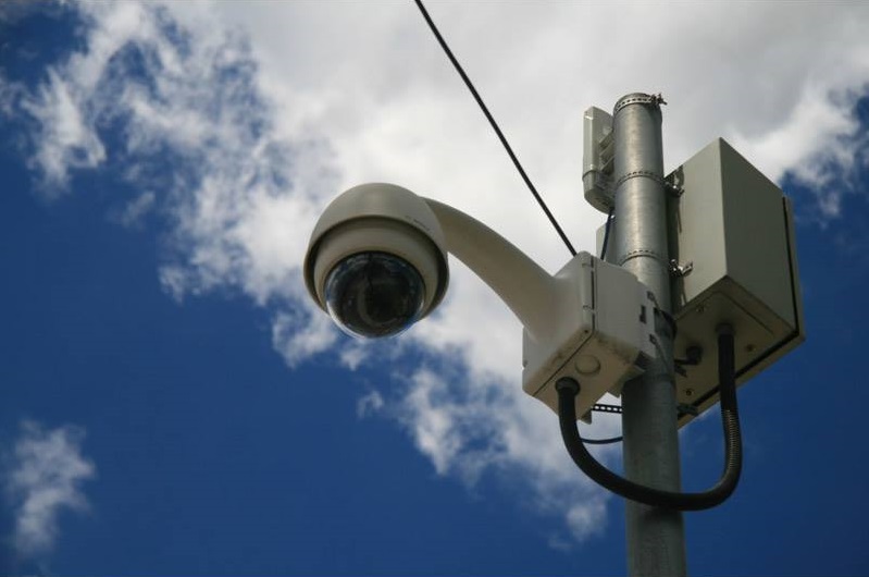 Projeto para instalação de câmeras de monitoramento é entregue na Secretaria de Segurança
