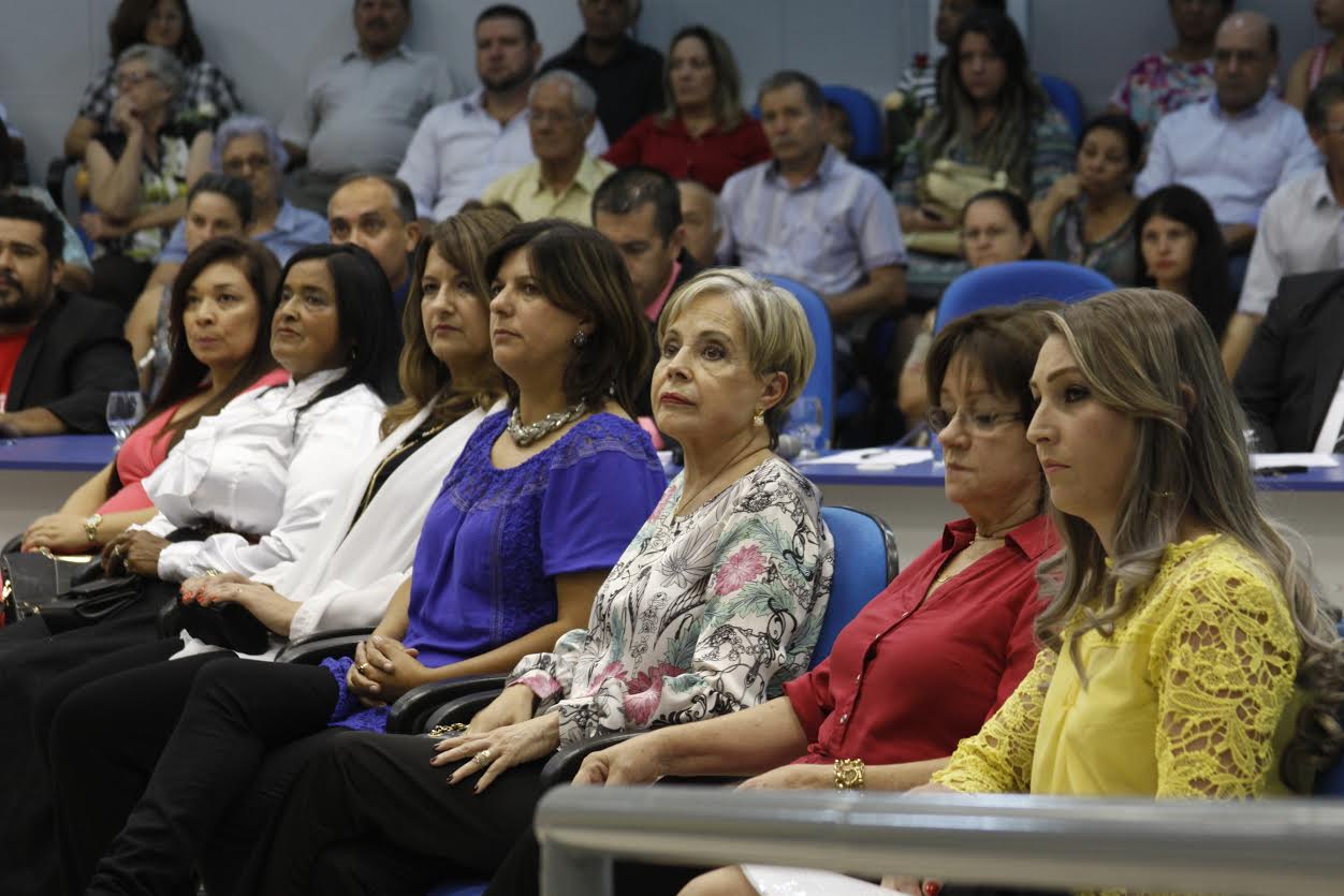 No dia delas, Câmara de São Sepé homenageia a trajetória de sete mulheres