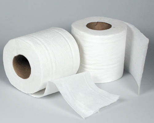 Na hora da crise, brasileiro economiza até no papel higiênico