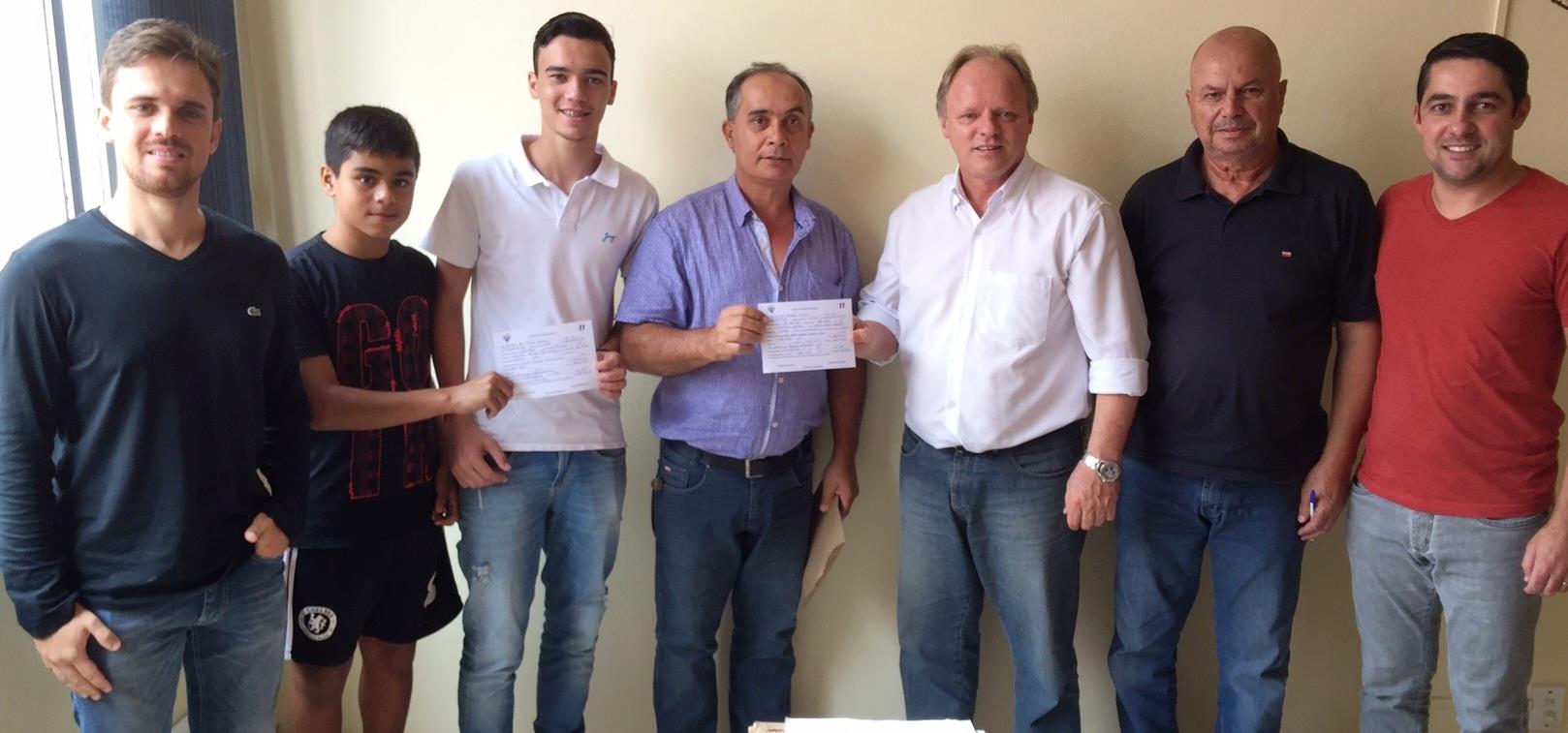 12914934_935436386563396_803341229_o