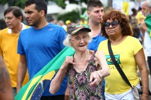 manifestante_copa_rodrigogorosito
