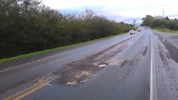 Buracos: trecho entre São Sepé e Caçapava do Sul teve 20 veículos danificados