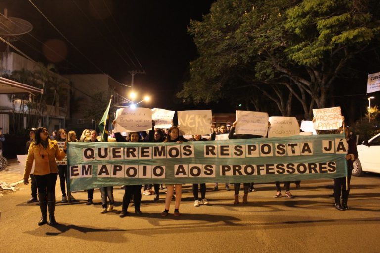 Escolas estaduais farão protesto pelas ruas de São Sepé nesta quarta-feira