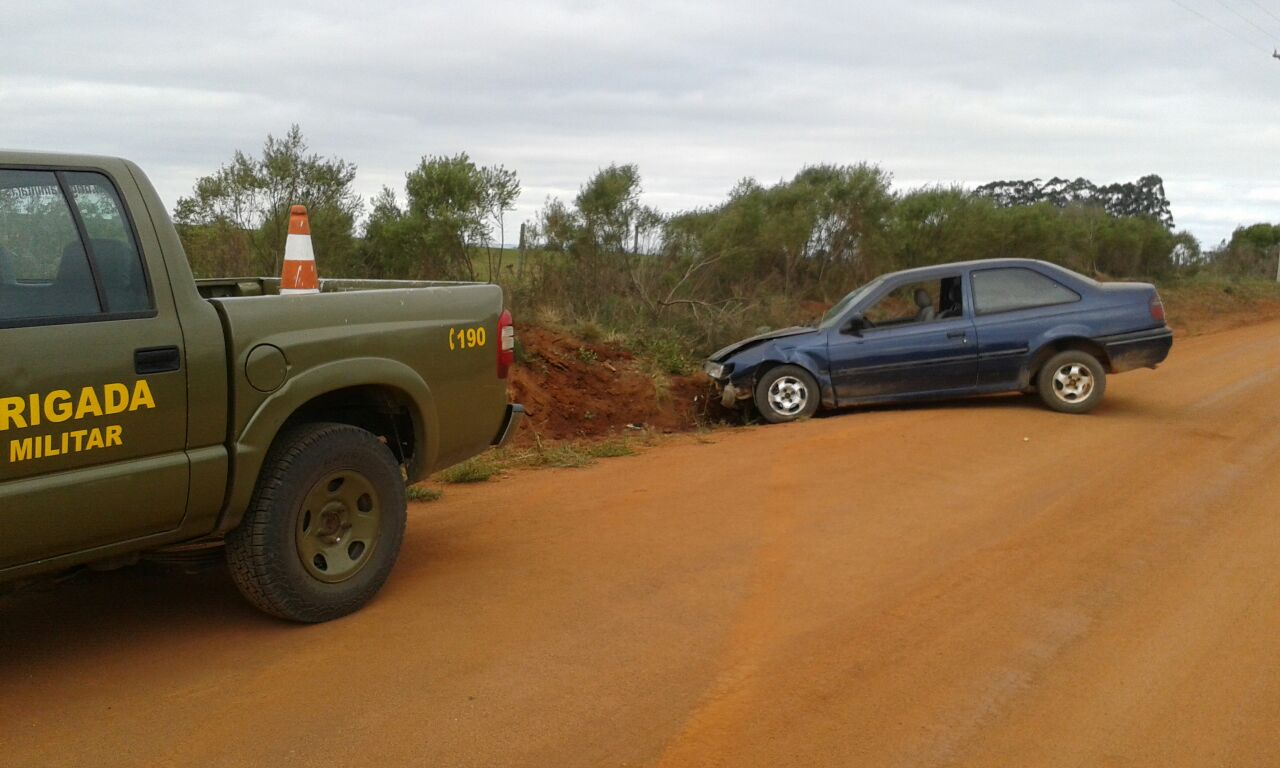 acidente carro cerrito maio 2016 (1)