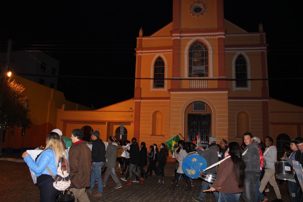 protesto alunos tiaraju (22)