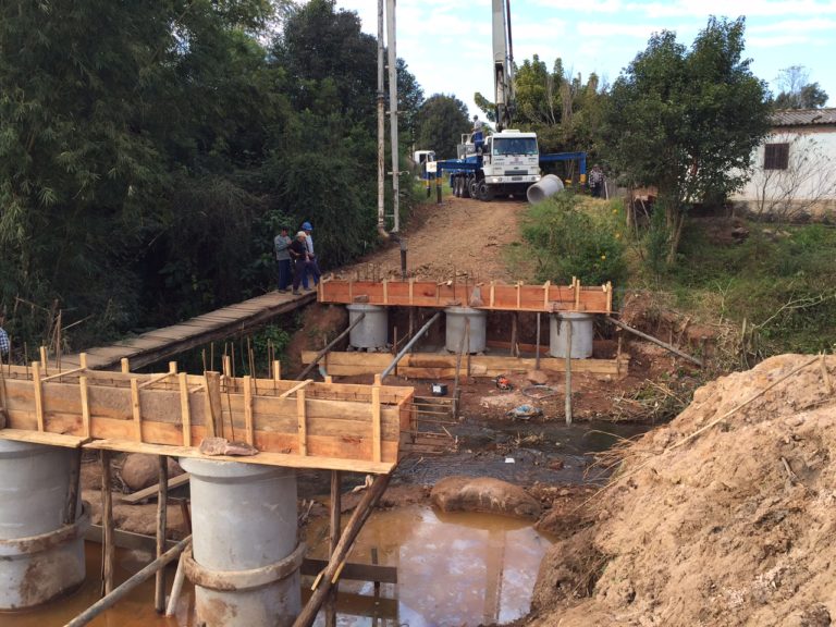 Avançam obras em estrutura que ligará Bairros Pontes e Santos