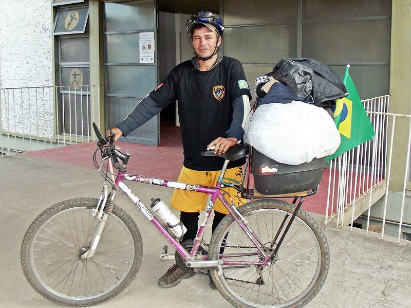 aventureiro bicicleta