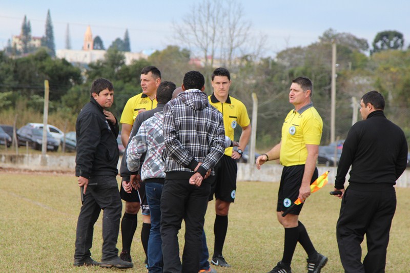 futebol de campo cohab e pamta 2016 pamade (41)