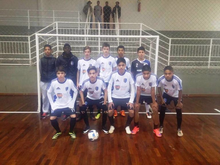 Equipe do Casamata é campeã na categoria infantil do municipal de futsal