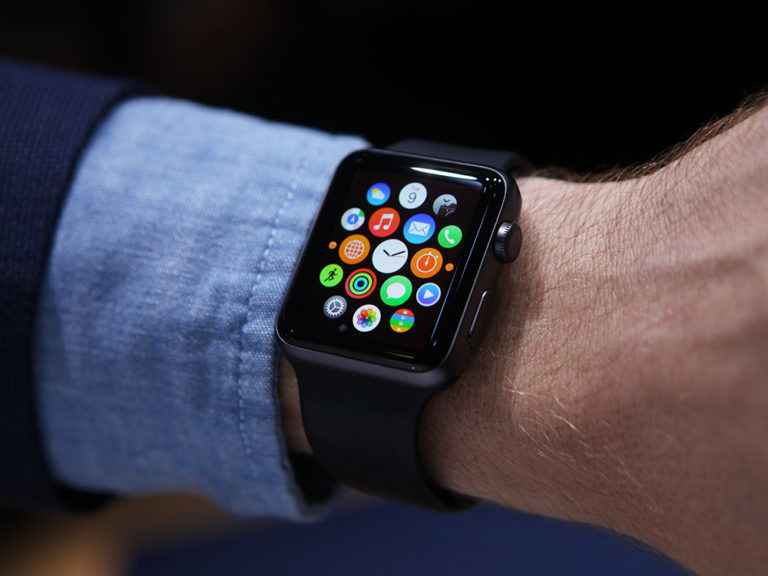 Sicredi passa a oferecer aos associados acesso pelo “Apple Watch”