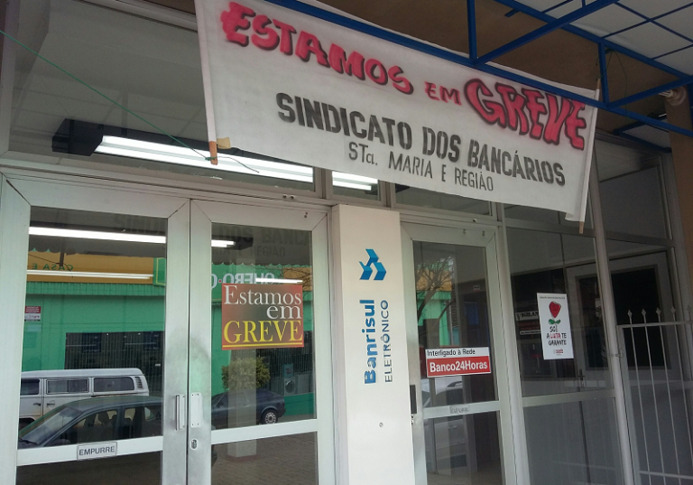 Dois bancos seguem em greve em São Sepé