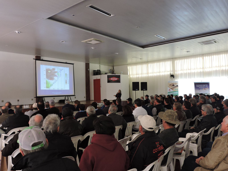 Seminário da Soja Cotrisel reuniu mais de 200 produtores em São Sepé