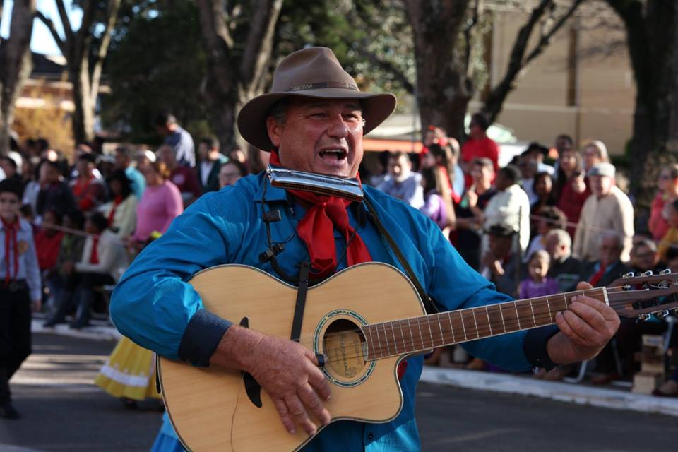 desfile-farroupilha-2016-20-de-setembro-cavalos-35