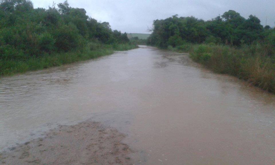 chuva passinhos outubro 2016 terceiro distrito estrada