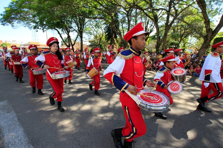 Bandas Marciais de São Sepé e região fizeram apresentações em São Sepé