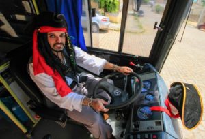pirata-lanches-food-bus-3