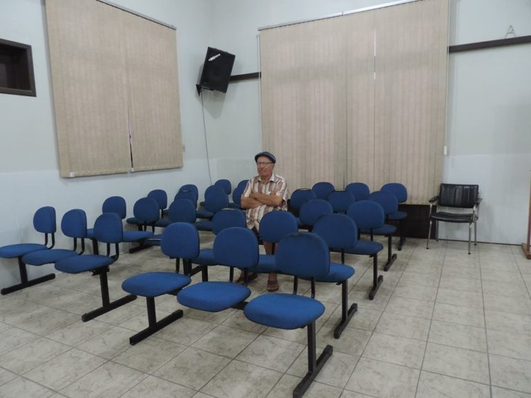 Descrença: sessão da Câmara de Vereadores de Formigueiro tem apenas uma pessoa