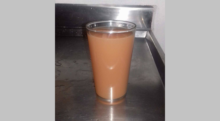 Água suja saindo das torneiras gera reclamações em São Sepé