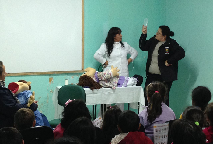 Escola rural de São Sepé recebe trabalho educativo sobre o combate ao Aedes Aegypti