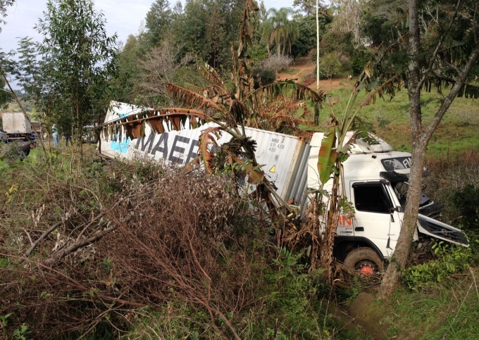 Dois acidentes são registrados na BR-392 entre São Sepé e Caçapava do Sul