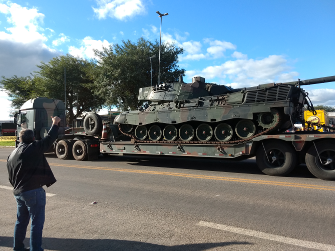 Caminhoneiros de São Sepé seguem mobilizados na BR-392