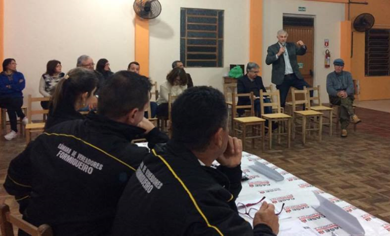 Câmara de Vereadores de Formigueiro teve sessão no interior