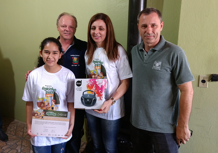 Aluna e professora de São Sepé são premiadas no Programa Agrinho