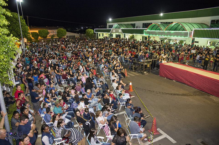 Natal Show Cotrisel reúne grande público em São Sepé