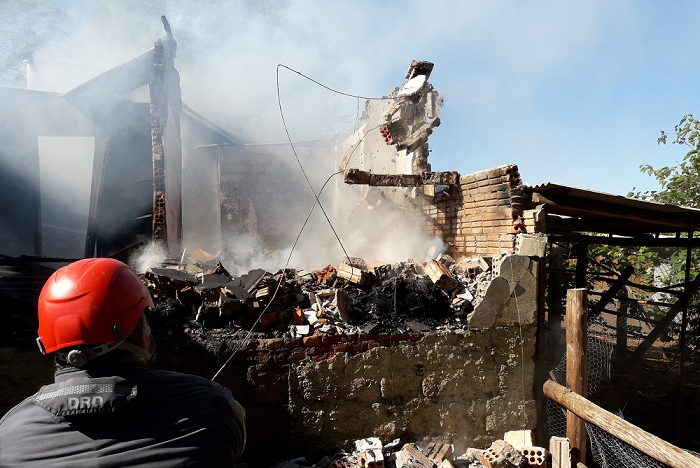 Casa é destruída pelo fogo no interior de São Sepé