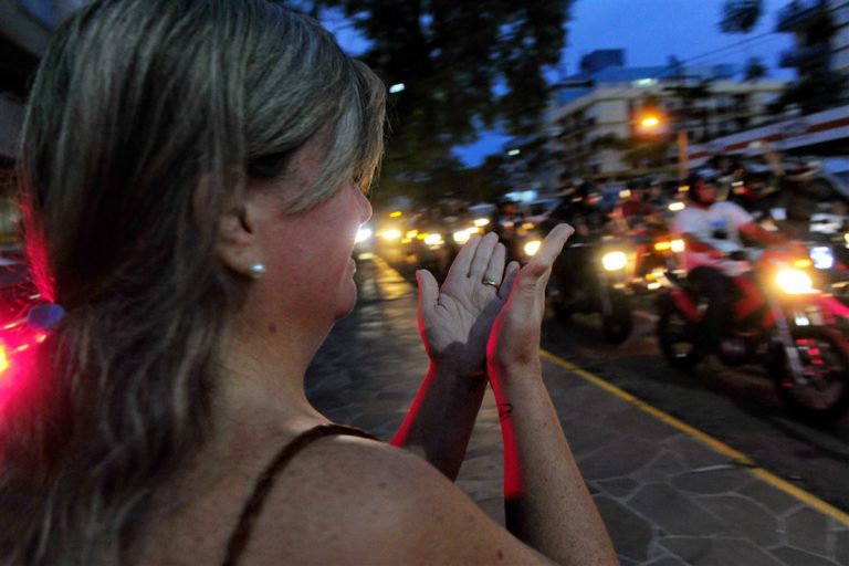 Familiares e amigos pedem justiça após morte de mototaxista em Santa Maria