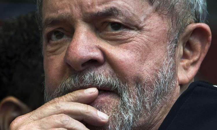 Juiz Sérgio Moro determina a prisão de Lula
