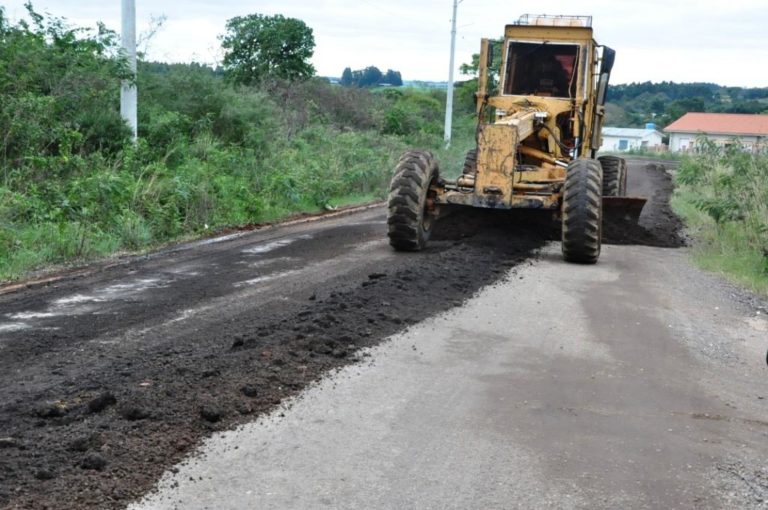 Pontos do município recebem reparos de trânsito e vias